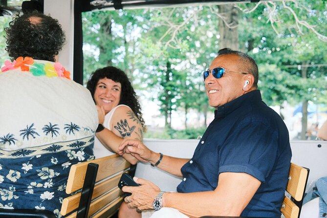 1 or 2 Day HOP-ON & HOP-OFF Narrated Trolley Tour of Boston - How the hop-on hop-off route helps you plan your day
