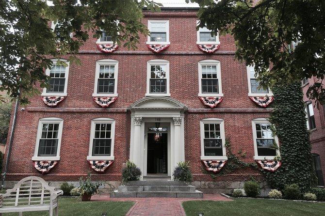 2.5-Hour Salem History & Sightseeing Guided Walking Tour - Price and value: what you get for $40
