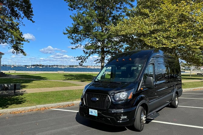 3 Hour Luxury Van Tour With Breakers Admission - How the 3-hour private van tour works