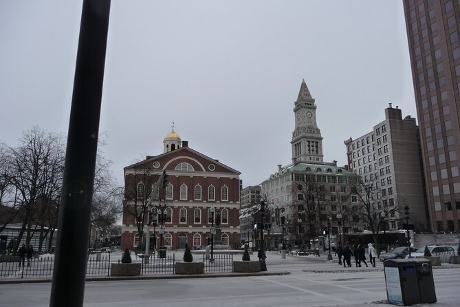 3-Hour Private "Cold Weather- Warm Van" Driving Tour of Boston - MIT to Harvard in one ride: campus snapshots you can build on