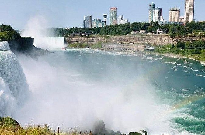 4-Day US East Coast New York, Washington DC, Niagara Falls Tour from Boston - What makes this tour good value at $1,140, and what can feel tight