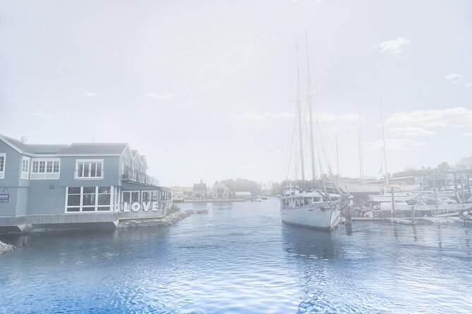 90 Minutes Ghost Walking Tour in Kennebunkport - Where You Meet: Kennebunkport Historical Society at 8 Maine St