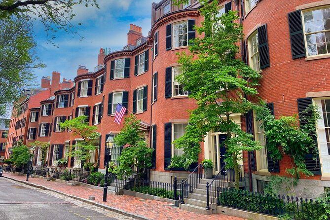 Beacon Hill Boston History + Photo Walking Tour (SMALL Group) - Why this Beacon Hill photo walk feels different from a normal stroll
