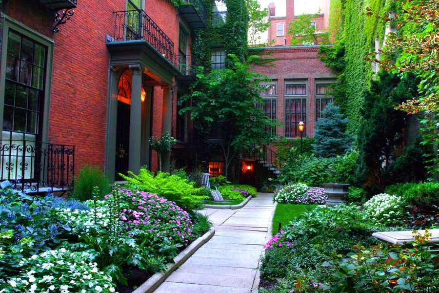 Best of Boston: Full-Day Private Tour - Old North Church and the lantern moment