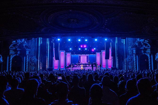 Boch Center Wang Theatre Tour & Folk Americana Roots Hall of Fame - What to Watch For: Availability, Views, and Comfort