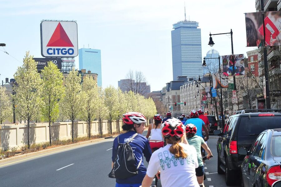 Boston: 2.5-Hour City View Bike Tour - Two Wheels, Fast Orientation, Real Neighborhood Texture