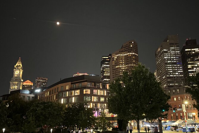 Boston After Dark Walking Tour - Ending in the North End: turning the tour into a real night out