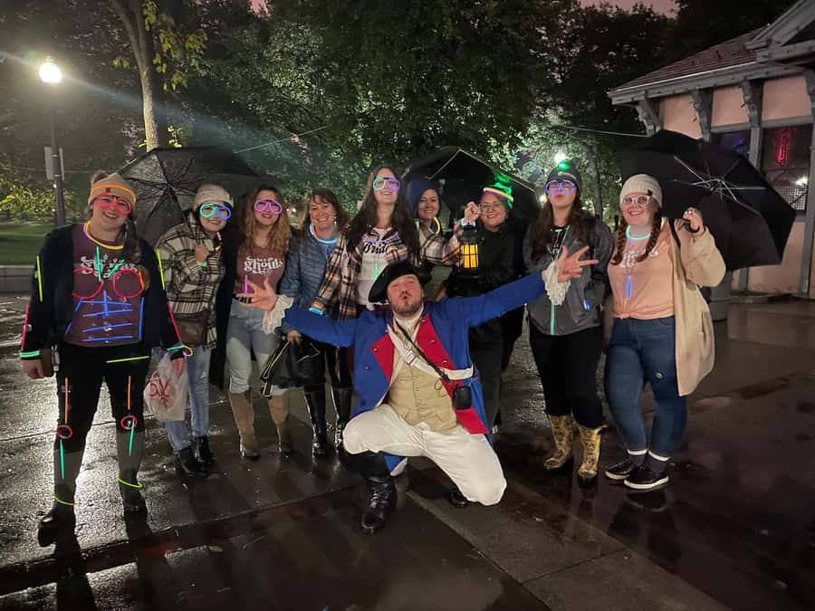 Boston: Boos and Brews Haunted Pub Crawl - Beantown Pub and Sam Adams, Life and Death as a Story
