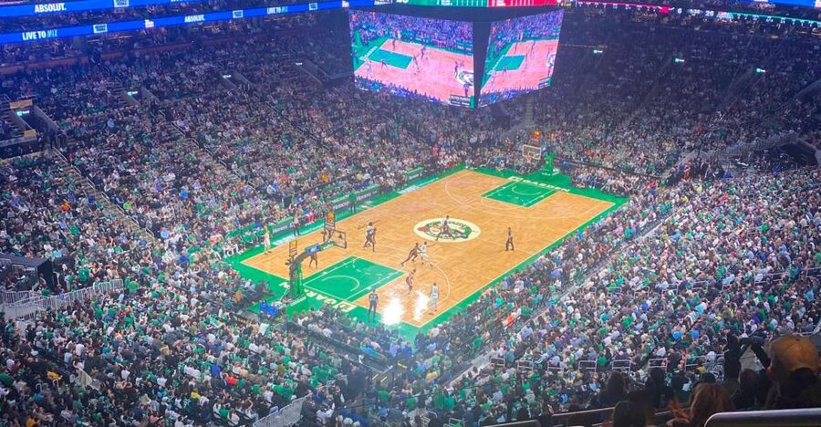 Boston: Boston Celtics Basketball Game Ticket at TD Garden - Mobile Ticket Entry, Cashless Rules, and Security That Affect Your Day
