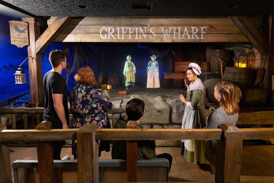 Boston: Boston Tea Party Ships and Museum Interactive Tour - The wraparound theater finale: the battle and the bigger timeline