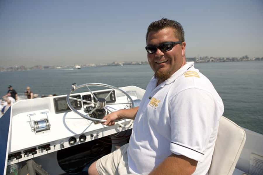 Boston: City Cruises Harbor Codzilla High Speed Thrill Boat - Crew energy, live guide moments, and how to get the most out of it