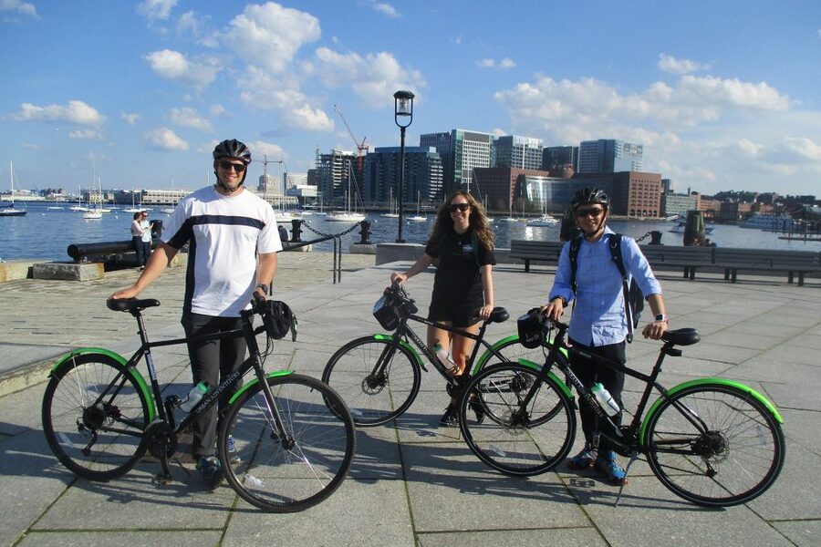Boston: Explorer Pass Save up to 50% on 30+ Top Attractions - Views, cruises, and trolley rides: the fun part of the math