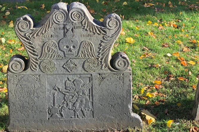 Boston: Freedom Trail History Tour and Brewery Taste - Boston Common, oldest public land and a gathering place