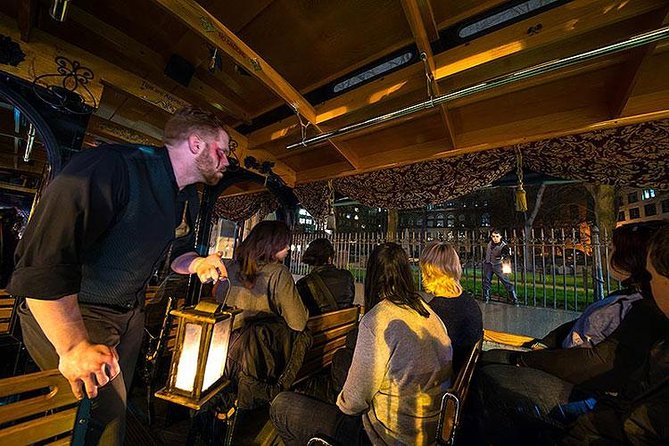 Boston Ghosts and Gravestones Trolley Tour - Weather and comfort: what to wear and how to handle night walking