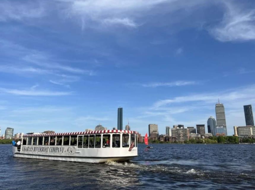 Boston: Harbor and Charles River Architecture Boat Tour - Route basics: Harbor views, the locks, then Charles River