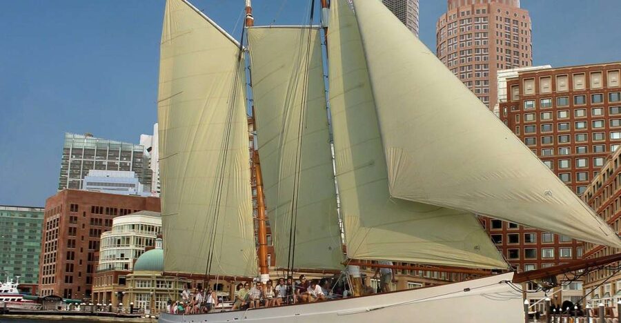 Boston: Harbor Champagne Sunset Sail from Rowes Wharf - Rowes Wharf Boarding: The Easy Start Point You’ll Appreciate