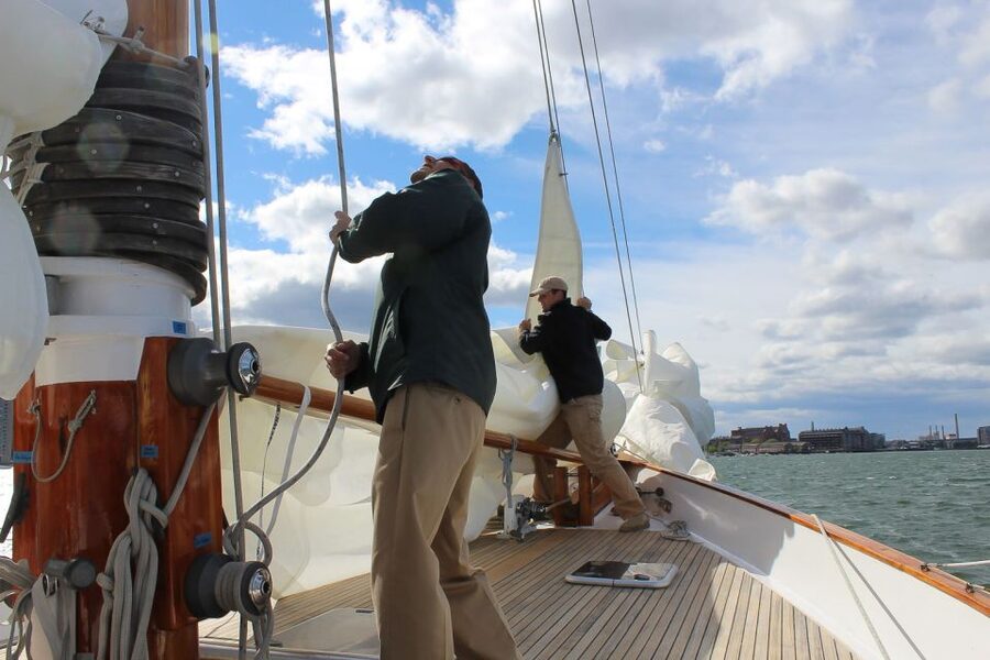 Boston: Harbor Champagne Sunset Sail from Rowes Wharf - Drinks Plan and the Champagne Naming Quirk