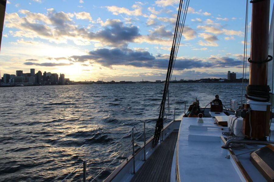 Boston: Harbor Champagne Sunset Sail from Rowes Wharf - Toilets, Comfort, and How to Make the Ride Easier