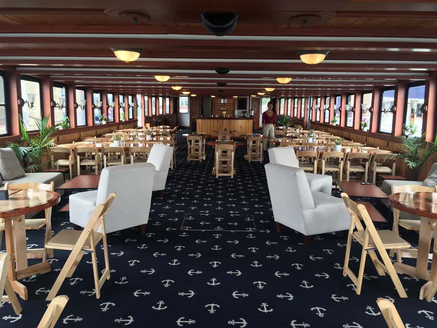 Boston Harbor: Fall Foliage Luncheon Cruise - Key Highlights That Matter