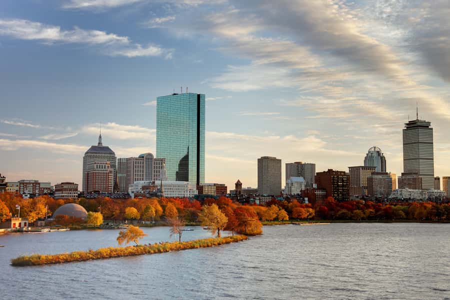 Boston Harbor Fall Foliage Weekend Brunch Cruise - Key Things That Make This Cruise Worth It
