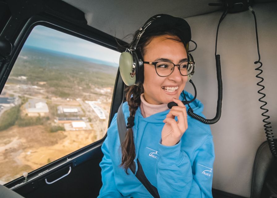 Boston: Helicopter Skyline Tour - Choosing the 30 minutes city tour or the 45 minute harbor route