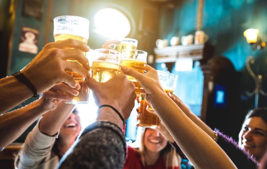 Boston: Historic Pubs Walking & Ferry, Food & Drink Tour - A Pub Tour with Ferry Views and Revolutionary Footsteps