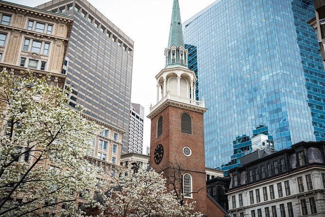 Boston History Tour: Scenic Walk Through Time & Landmarks - What makes the tour work: pacing, group size, and guide energy