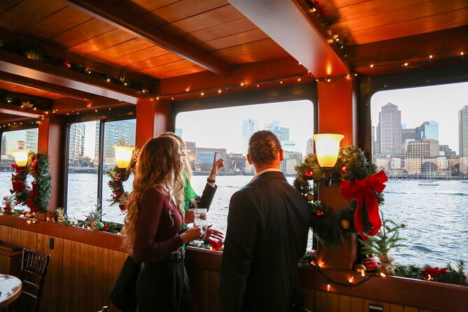 Boston Holiday Cocoa Cruise - The hot cocoa and coffee setup: the real reason people smile