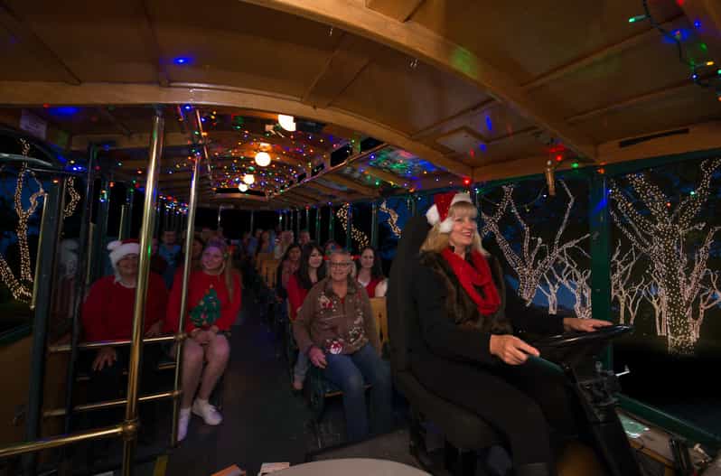 Boston: Holiday Sights and Festive Nights Trolley Tour - Your Ride Vehicle: Heated Double-Decker Comfort