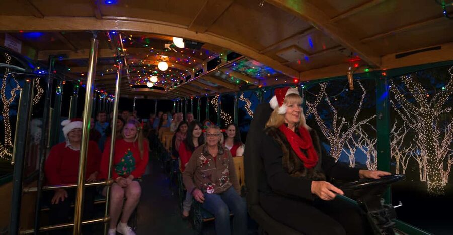 Boston: Holiday Sights and Festive Nights Trolley Tour - Getting On Board: Meeting Point and What to Plan for