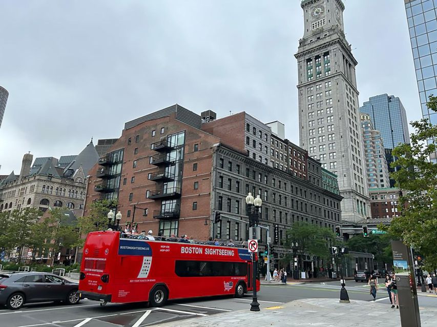 Boston: Hop-On Hop-Off Double-Decker Bus Sightseeing Tour - Stop 1: New England Aquarium and the harbor-to-market zone