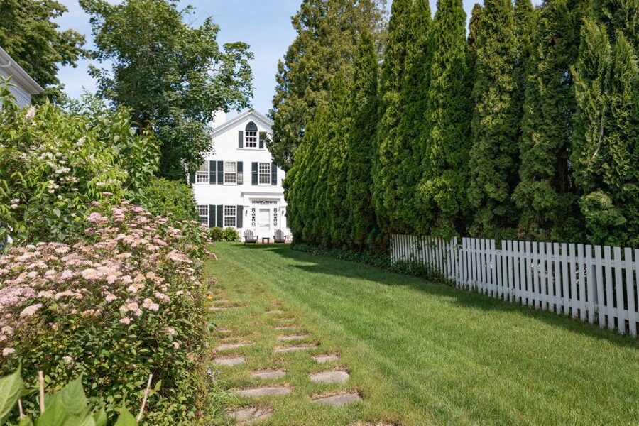 Boston: Martha's Vineyard Day Trip with Optional Island Tour - Who This Day Trip Fits Best
