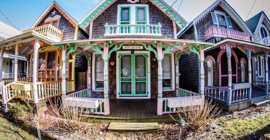 Boston: Martha's Vineyard Day Trip with Optional Island Tour - Timing Tips and the Edgartown Question