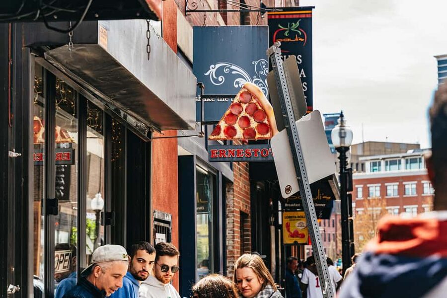 Boston: North End Pizza Walking Tour with 3 Slices & Cannoli - Cannoli Finale at Modern Pastry: How to End Strong