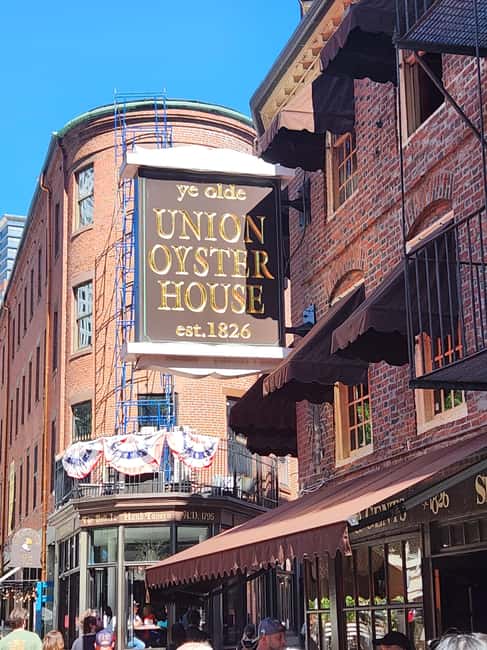 Boston: North End Walking Tour with Private Harbor Cruise - Key things I’d circle on your map