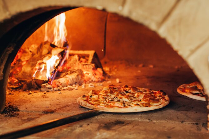 Boston Pizza Lovers Food and History Walking Food Tour - USS Constitution, Bunker Hill, and views you can actually use