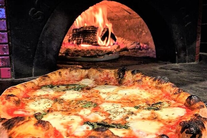 Boston Pizza Lovers Food and History Walking Food Tour - Paul Revere House and Old North, where the stories feel close
