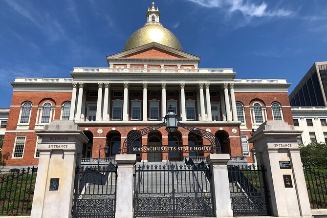 Boston Record Breakers: Self-Guided Scavenger Hunt - Arlington Street Church: historic American Unitarianism in plain sight