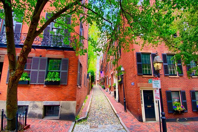 Boston's Architecture, History + Photo Walking Tour (SMALL Group) - What you get for $55 in 2 hours, and why it feels like value