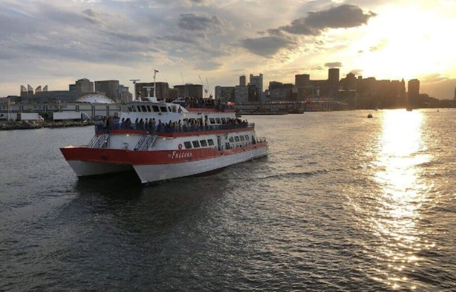 Boston: Scenic Moonlight Harbor Cruise - Price and value: is $33 worth 90 minutes on the harbor?
