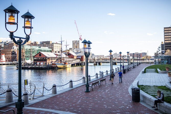 Boston Seafood & Freedom Trail Walking Tour - How the tasting works, and what to eat for real