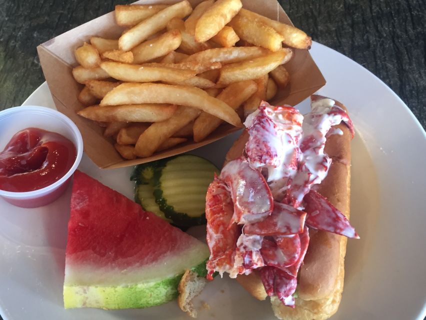 Boston: Seafood Tasting & Historical Walking Tour - The “Freedom Trail sites” angle: what you actually learn on the walk