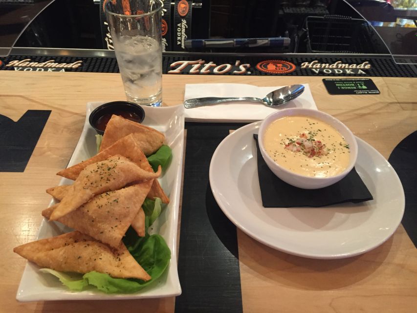 Boston: Seafood Tasting & Historical Walking Tour - Long Wharf and the raw bar: oysters and shrimp, done the Boston way