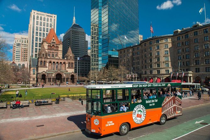 Boston Shore Excursion: Boston Hop-On Hop-Off Trolley Tour - Downtown Sights: North Station, Old State House Area, and Cheers on Beacon Hill