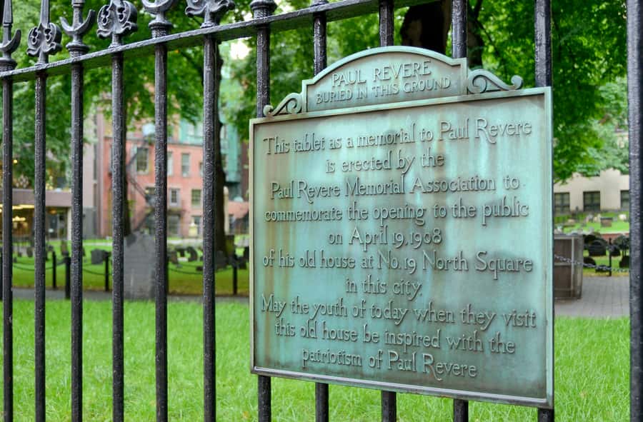 Boston: The Ghosts of Boston Tour - The Haunted Boston Stories: Founding-Era Scares With Real Geography
