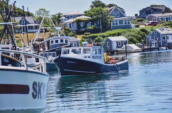Boston to Kennebunkport with Optional Lobster Tour - Portsmouth Market Square: your one-hour reset with coffee and shopping