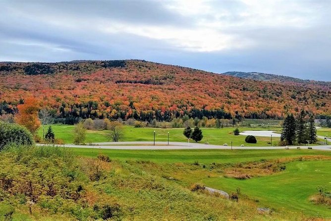 Boston to New Hampshire Fall Foliage White Mountains Day Trip - Old Man on the Mountain ledges, plus how to pace your photos