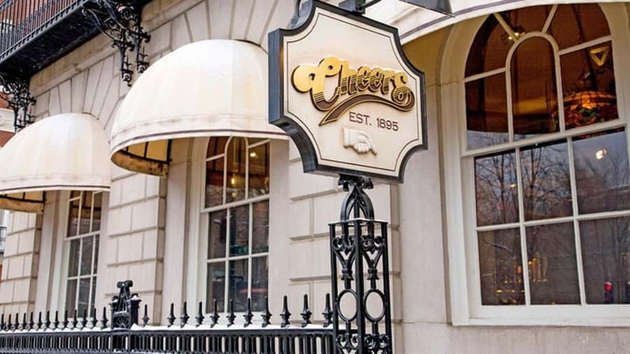 Boston: Top 10 Freedom Trail & 'Cheers' Guided Walking Tour - Meeting at Dock Square and what the 2.5 hours really means