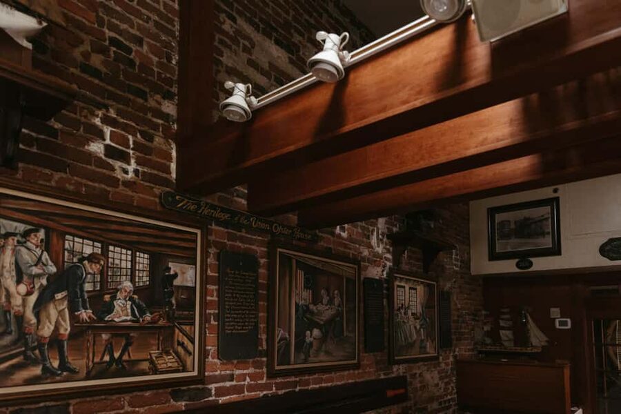 Boston: Ultimate Historic Food & Drink Tour - A 1930s-Style Coffee Stop and a Cannoli Finish