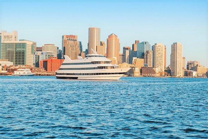 City Cruises Boston: Signature Dinner Cruise - The buffet: why you should come hungry and pace yourself